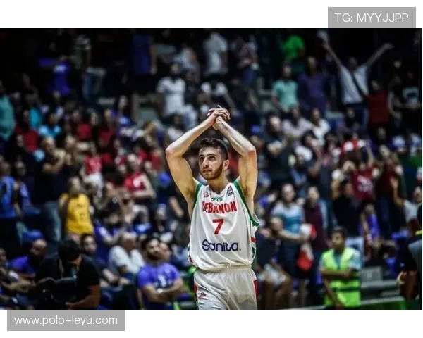 足球界十大球星排名揭秘 谁将成为历史最佳之选